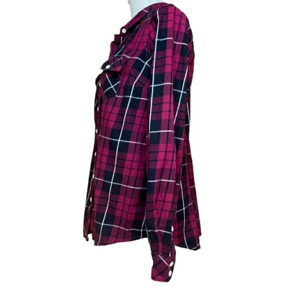 TORRID Plaid Camp Shirt - Size Large - Picture 4 of 10